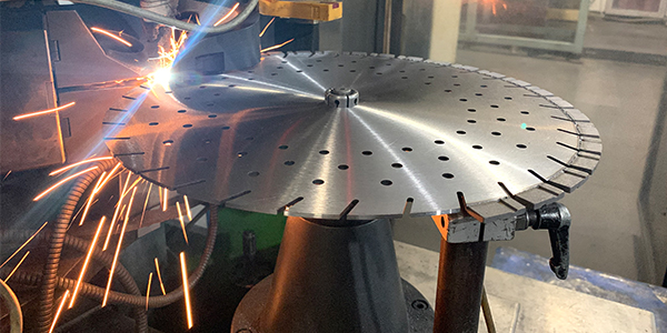 concrete-cutting-blade