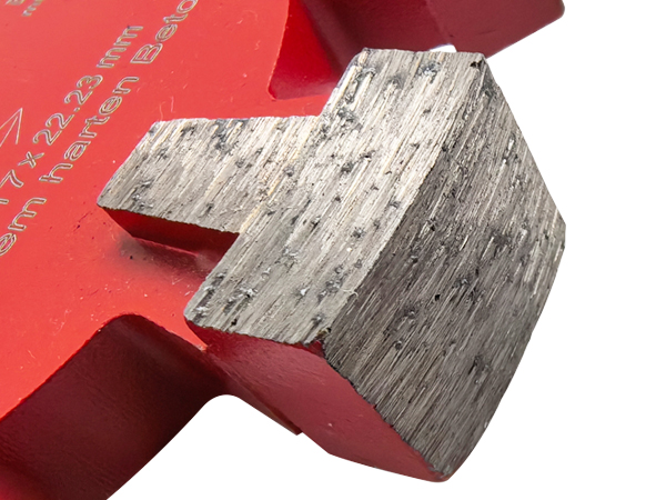 120/130*17*10mm 8 Segments Underfloor Heating Diamond Blade with Widening U -shaped Slot for Grooving Hard Concrete