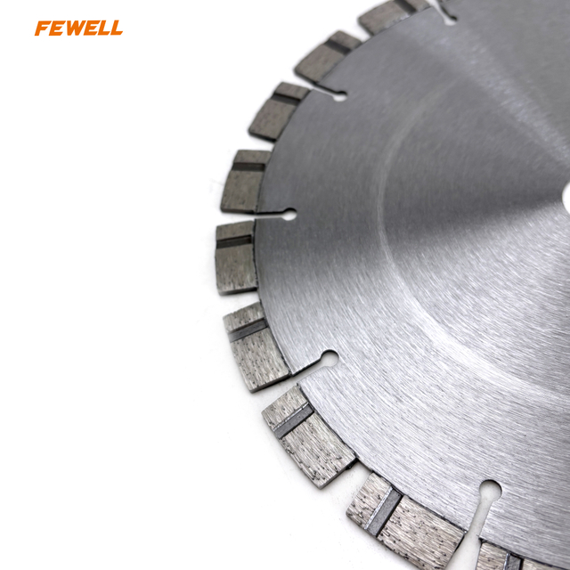 Short Segments Laser Welded Turbo Diamond Saw Blade for Concrete Block Road Walls Cutting